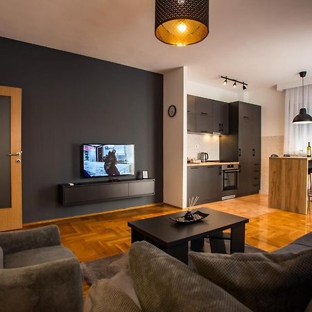 Apartment פודגוריצה מראה חיצוני תמונה