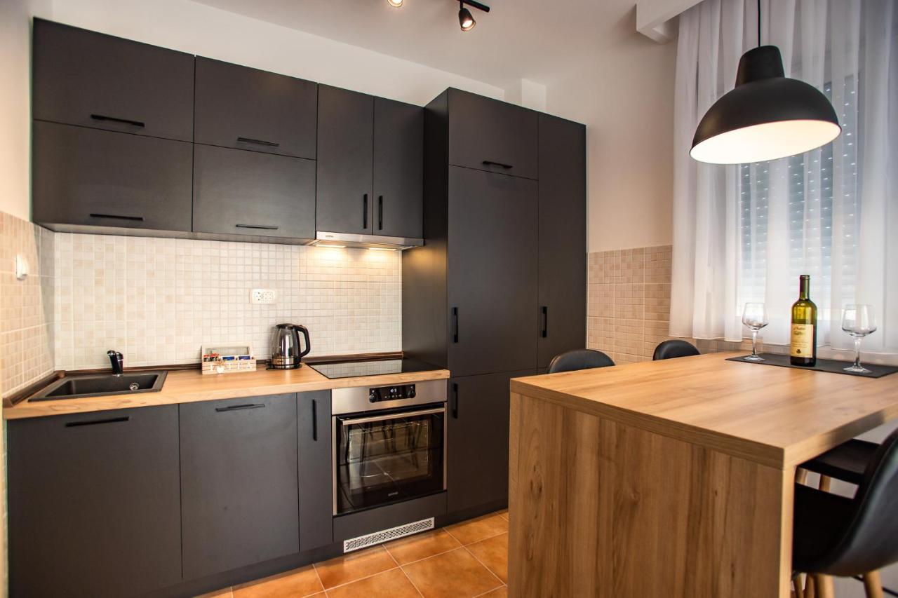 Apartment פודגוריצה מראה חיצוני תמונה